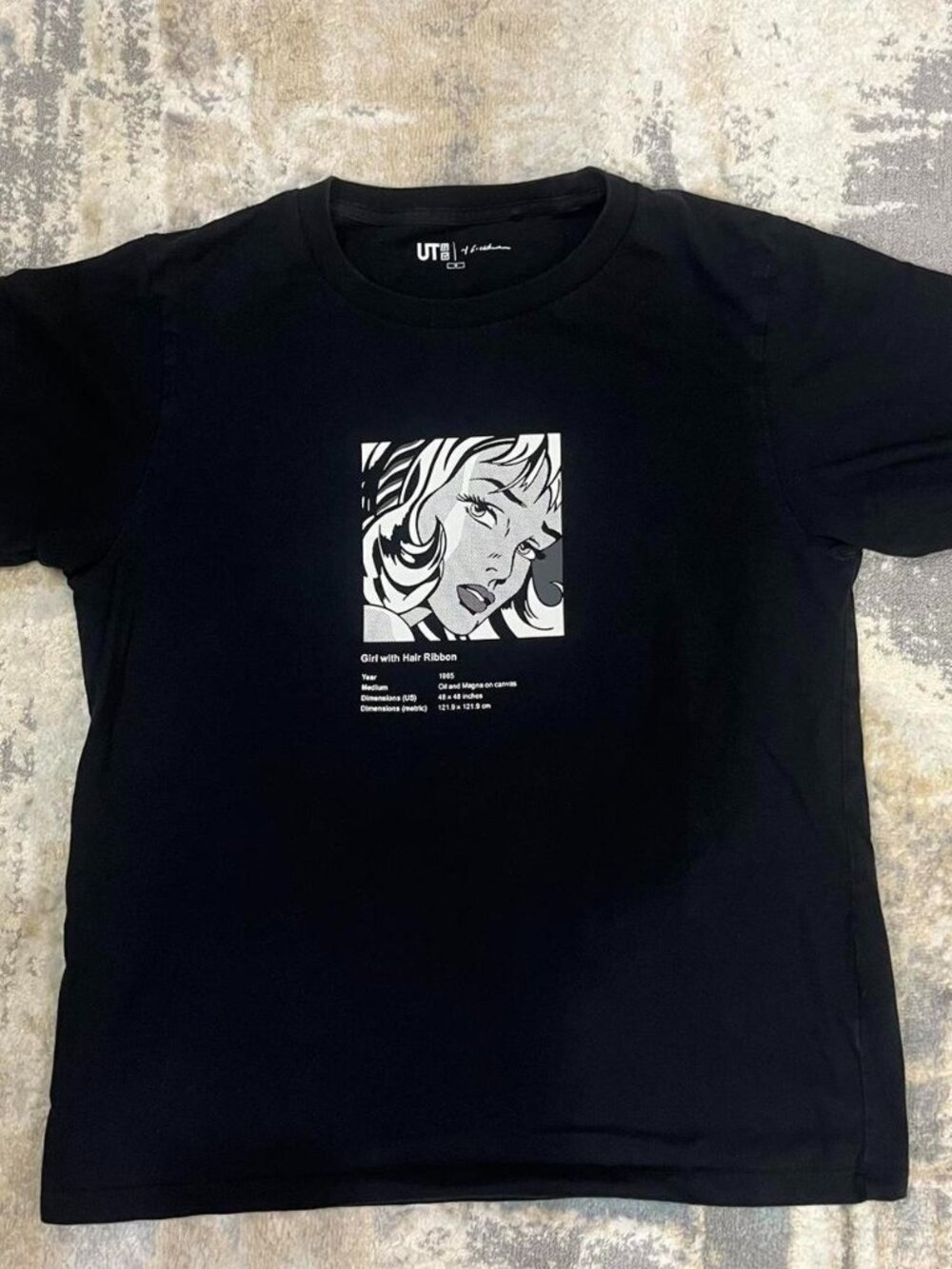 Girl with the Hair Ribbon Black Tee